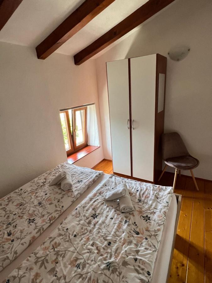 Kuca Za Odmor Matea Apartment Porec Exterior photo